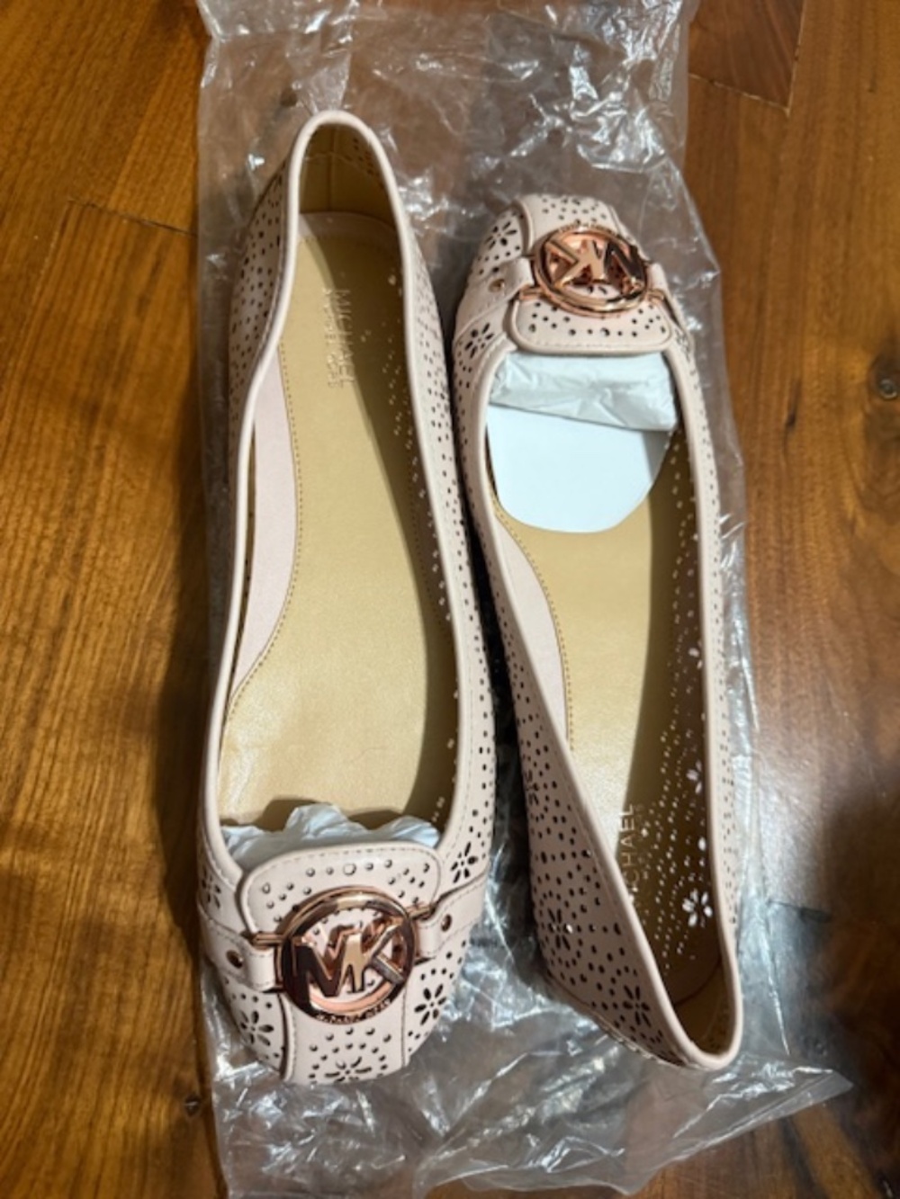 Michael Kors Shoes Perforated Flats, Pink, Size 10 - Picture 7 of 7